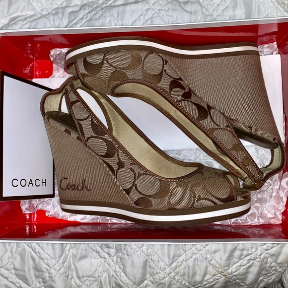 Coach Tarrah Wedges 7.5 Med W Original Box - Picture 6 of 8